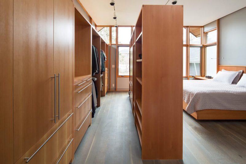 Closet Open Concept