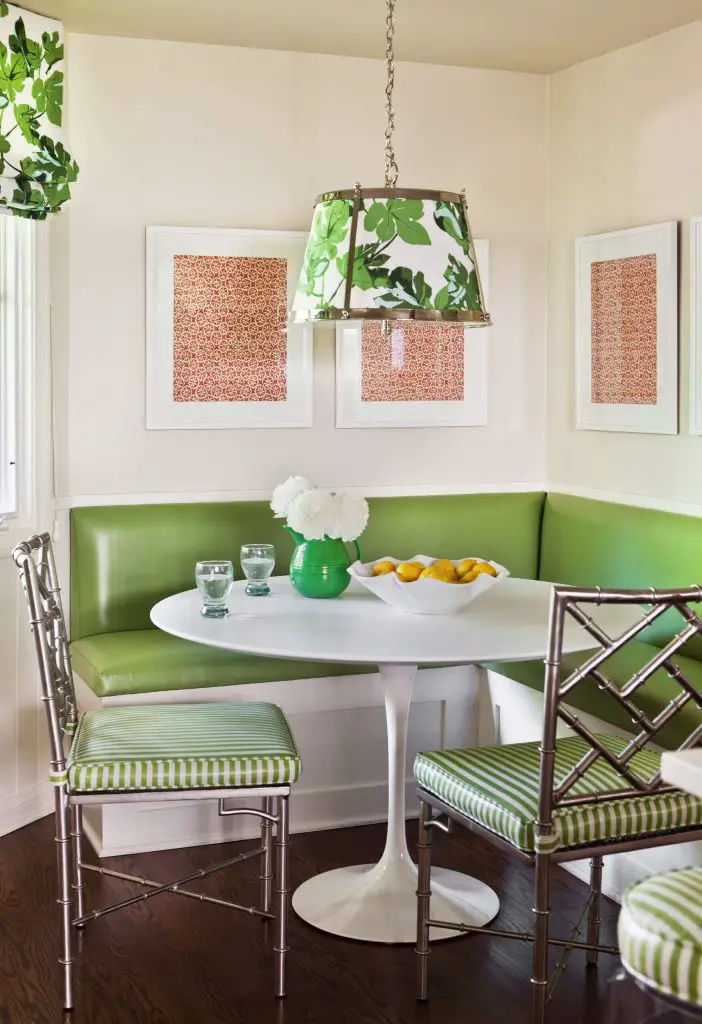 Designer Caitlin Moran makes us green with envy for this Santa Barbara, California, banquette