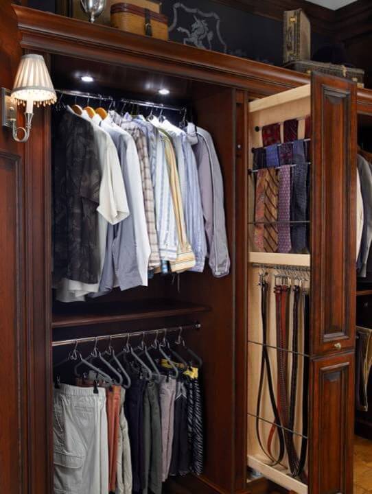 Handsome closet