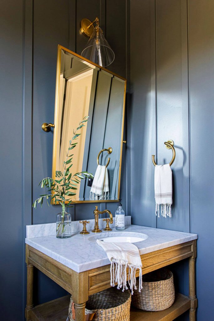 Dutch Blue Farmhouse